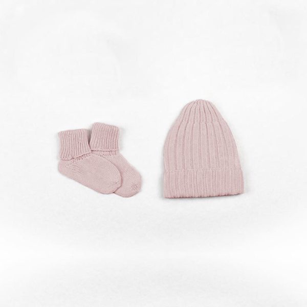 Primeras puestas para bebé - Conjunto de gorrito y calcetines rosa